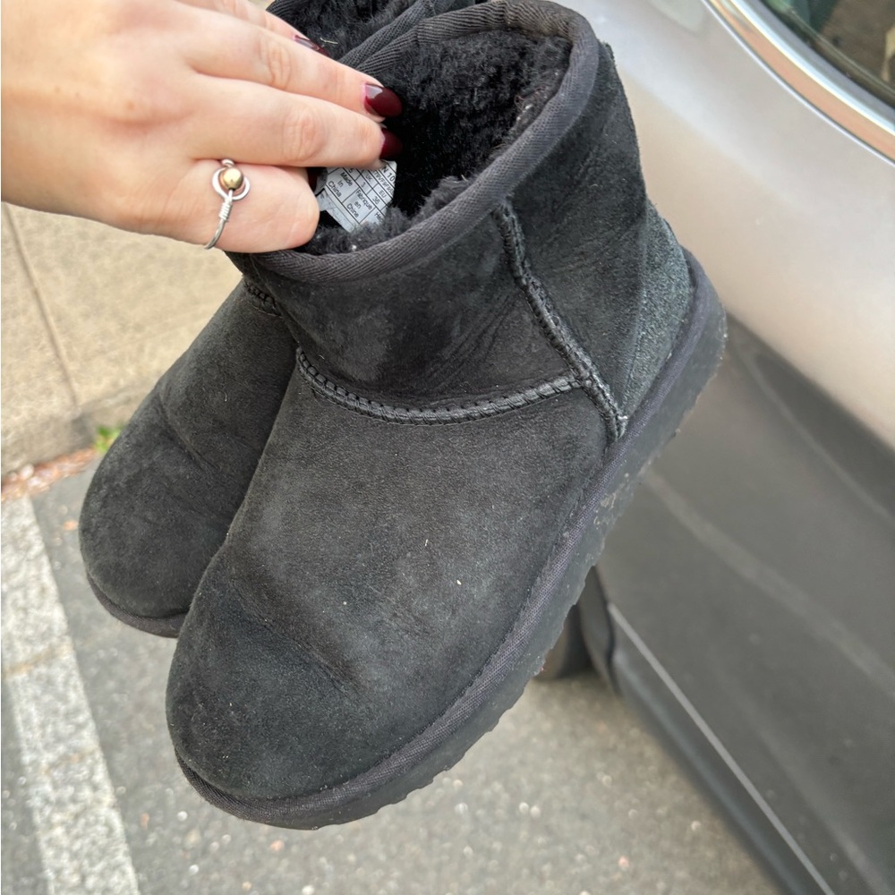 Ugg Classic Mini II